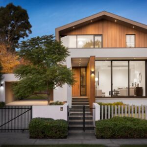 Real Estate Is the Most Overrated Asset in History facade e6zfmj4