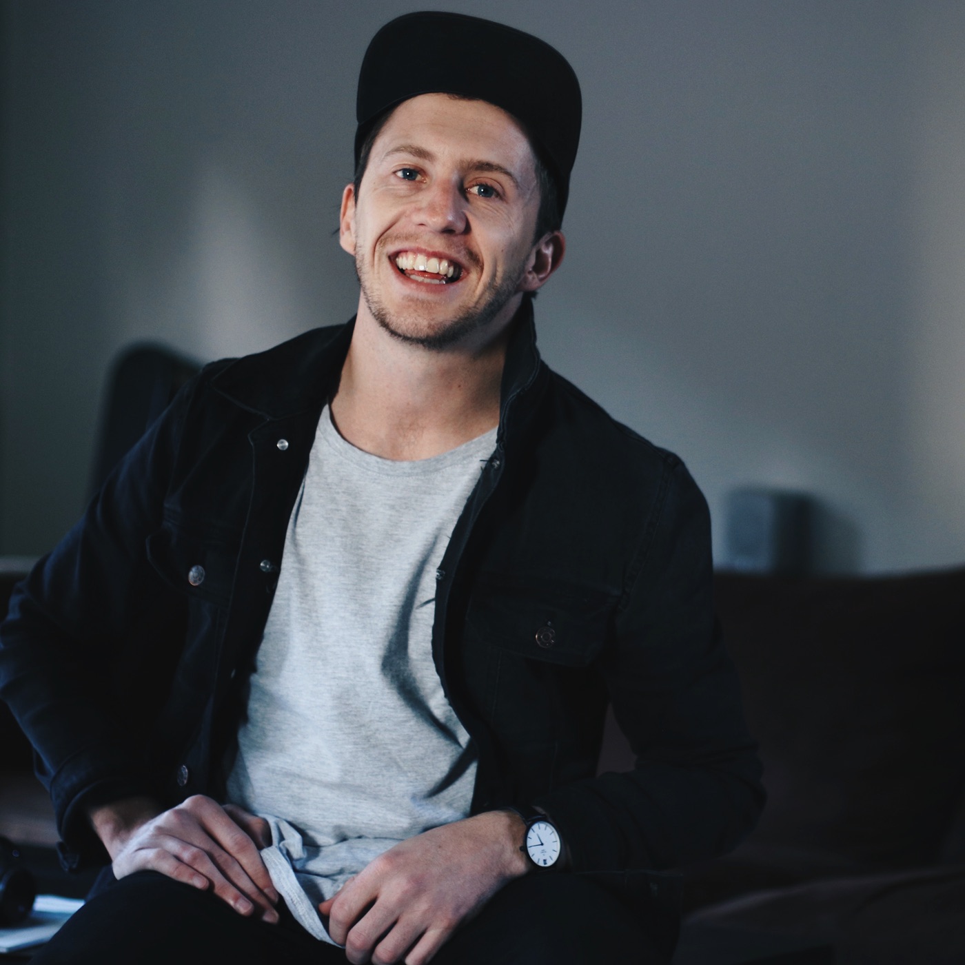 young man with jean jacket and cap 2022 11 02 03 47 52 utc.jpg